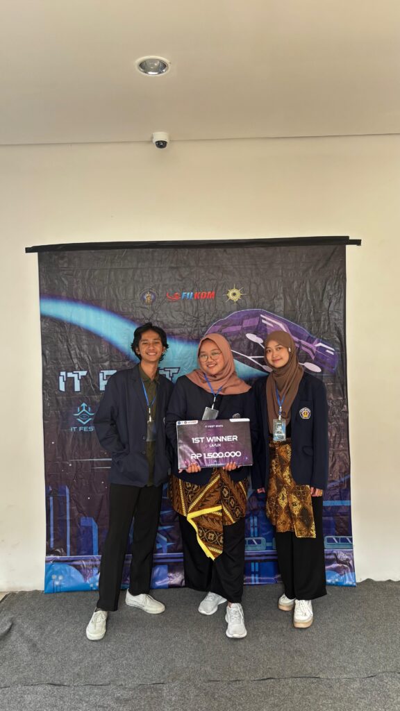 Mahasiswa TI Polinema Raih Juara 1 Lomba UI/UX IT Fest Universitas Brawijaya 2025