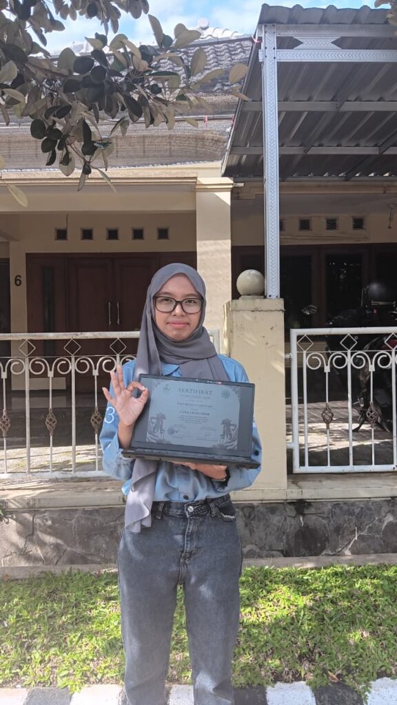 JTI Polinema raih Juara 3 Lomba Esai Umum dalam Pekan HIMAKOM 2026 by Universitas Muhammadiyah Jakarta