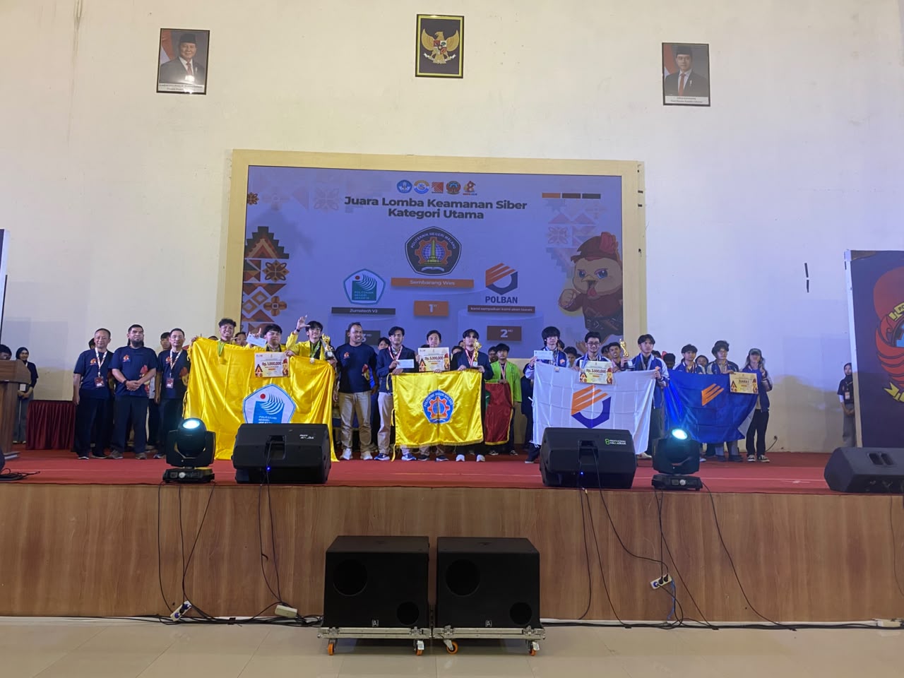 Prestasi Membanggakan! Mahasiswa Jurusan Teknologi Informasi Borong 9 Gelar Juara di KMIPN 2026 Ujung Pandang